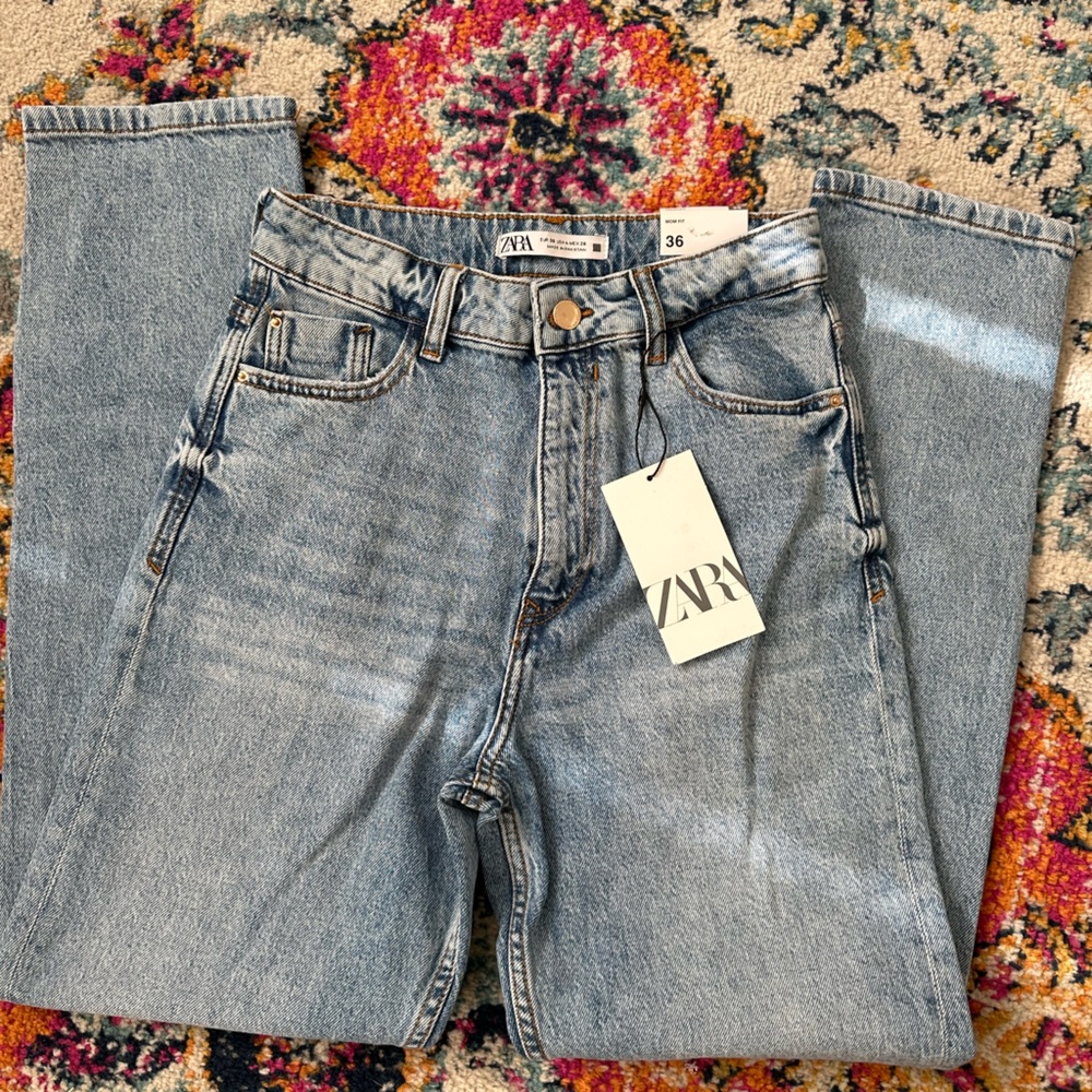 Zara jeans mom slim fit